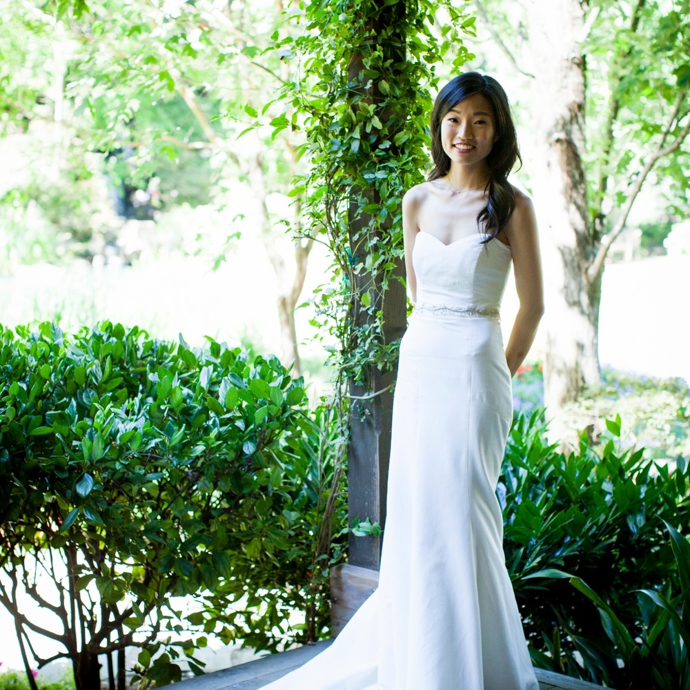 Nicole Miller Dakota Wedding Dress size 2 - Picture 7 of 7